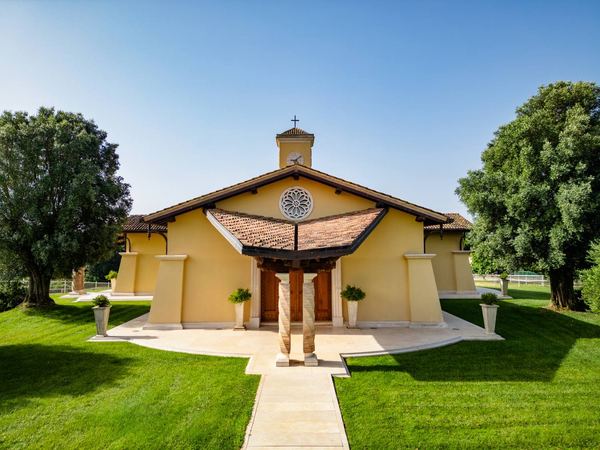 Sagrato privato, spazio sacro a Palestrina (2020) — fotografia 1 di 3