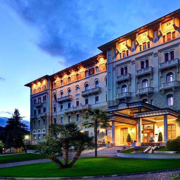 Palazzo Fiuggi, giardino d'albergo a Fiuggi (2022) — fotografia 3 di 5